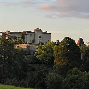 Chateau De Bed and breakfast