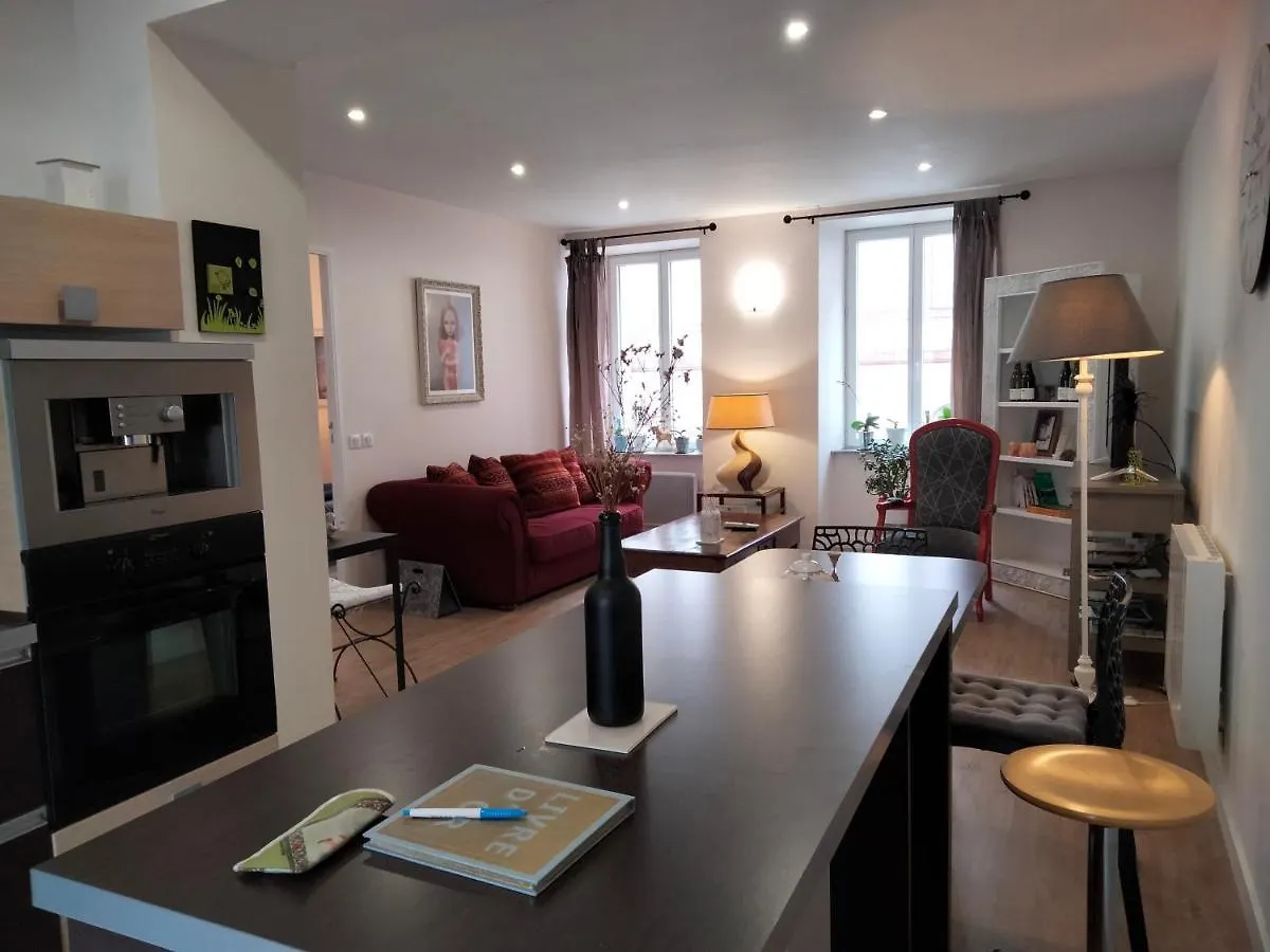 Les Chambres Hautes d'Anastasia Rodez